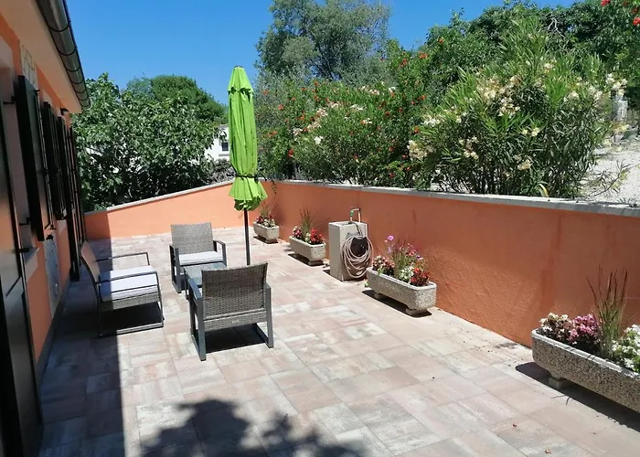 Ferienhaus The Forest House Krk 2