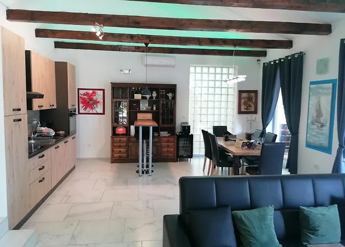 The Forest House Krk 2 Kras