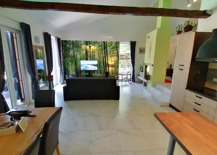 Ferienhaus The Forest House Krk 2 *