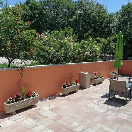 The Forest House Krk 2 *