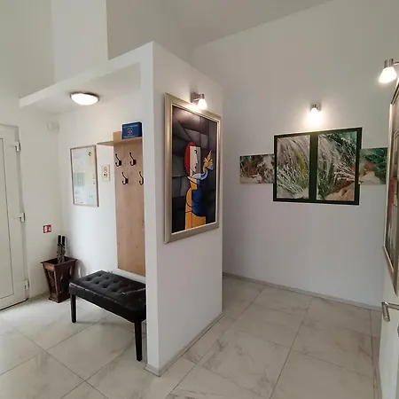 The Forest House Krk 2 度假居 *