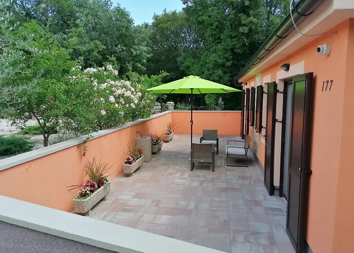 Ferienhaus The Forest House Krk 2
