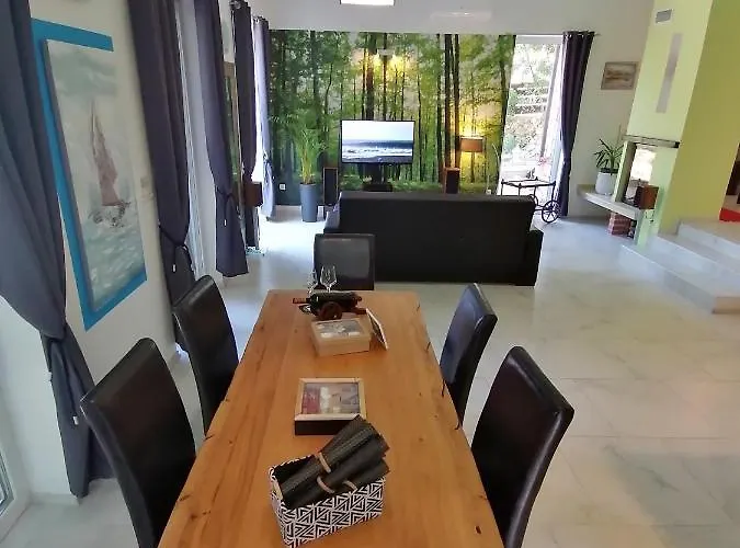 Ferienhaus The Forest House Krk 2