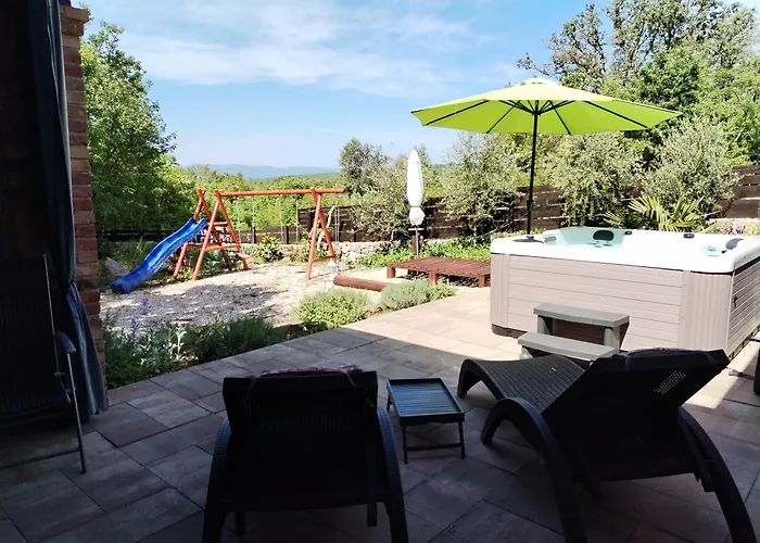 Ferienhaus The Forest House Krk 2 Kras