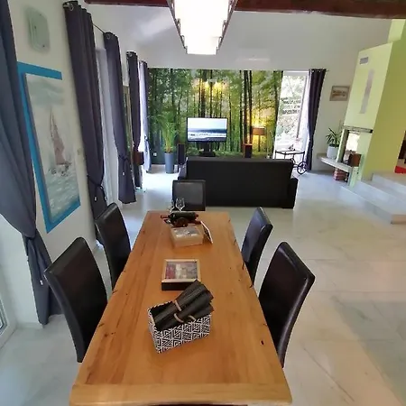 Ferienhaus The Forest House Krk 2