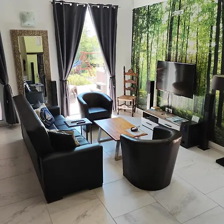 Dom wakacyjny The Forest House Krk 2 *